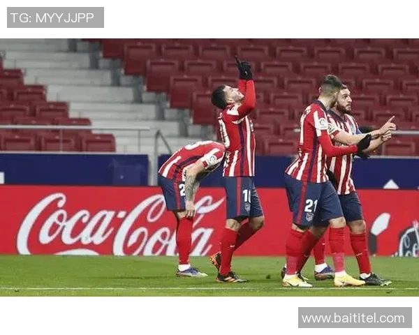 北京足球队在选拔赛中以85分稳居积分榜首位，领先对手显著